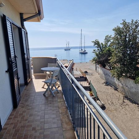 Santanna Beach House - Fondachello-Apartments Com Mascali Luaran gambar